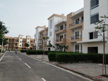 3 BHK Builder Floor – Exterior View View at Bptp Park Floors I, Sector 77 - for Sale