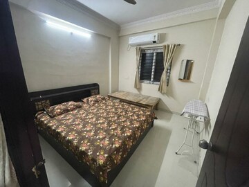 Bedroom in 3 BHK Apartment at Tolichowki – for Rent
