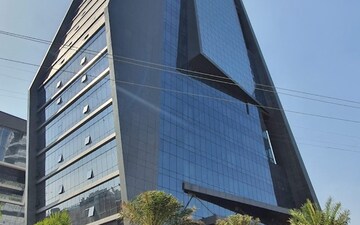 Office Space For Rent in Sector 16a