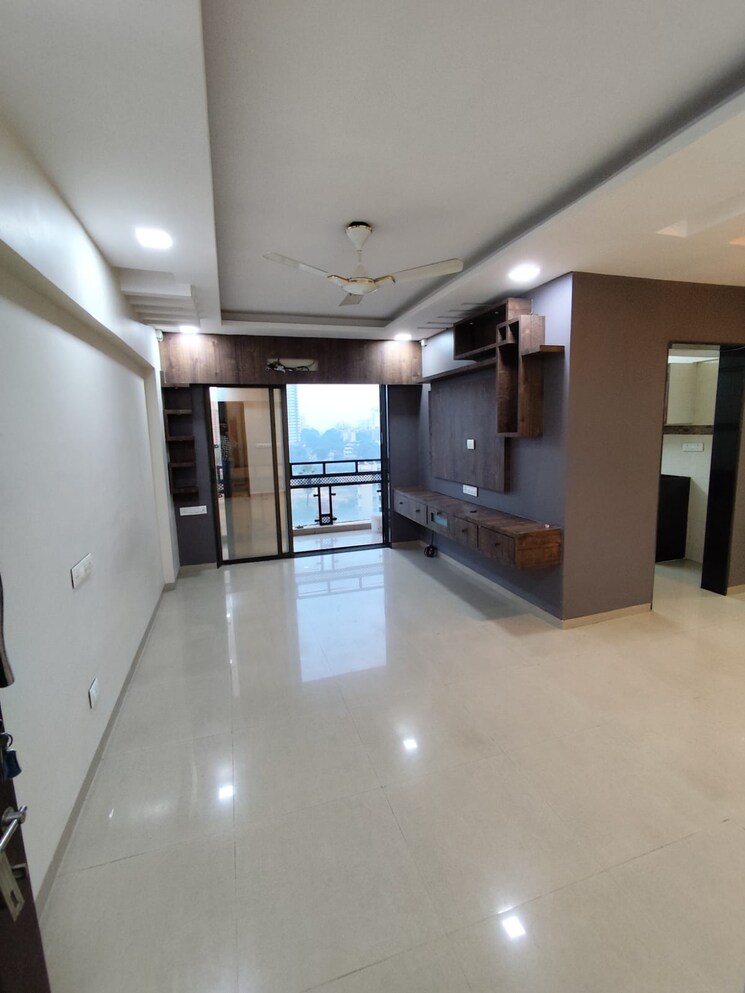 Room, kavesar 2 Bedroom 850 Sq.Ft. Apartment In Kavesar Thane 8015634