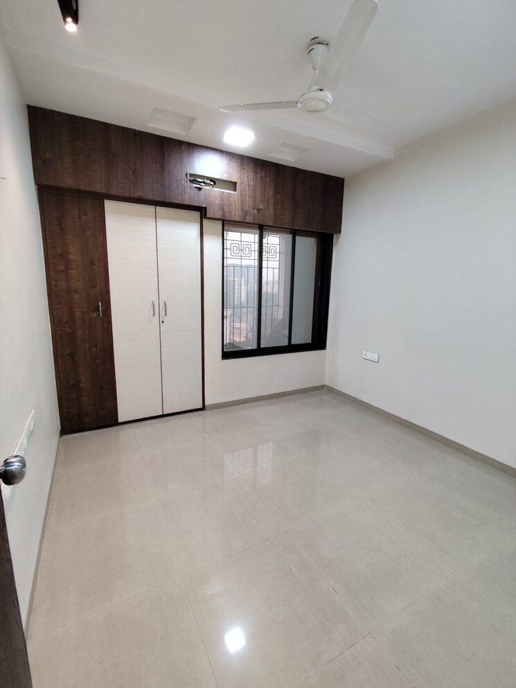 Room, kavesar 2 Bedroom 850 Sq.Ft. Apartment In Kavesar Thane 8015634