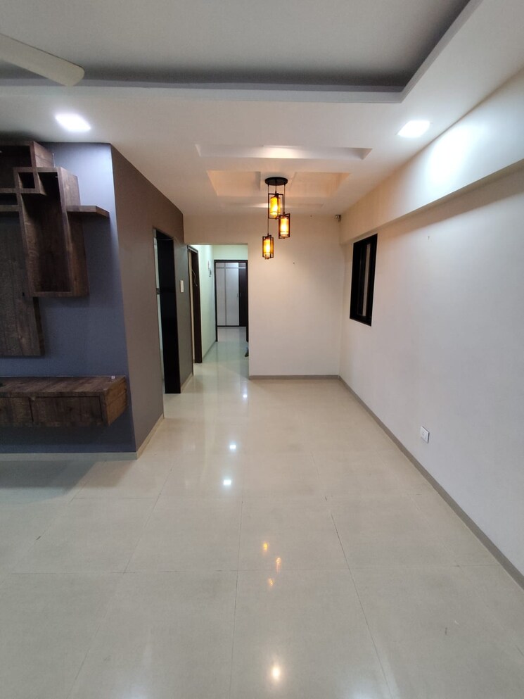 Room, kavesar 2 Bedroom 850 Sq.Ft. Apartment In Kavesar Thane 8015634