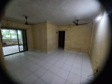 Room in 2 BHK Apartment at Siddharth Geetanjali Jewel, Kharghar – for Sale