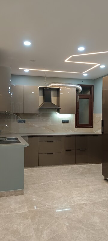 Kitchen in 2 BHK Builder Floor at Janakpuri – for Sale