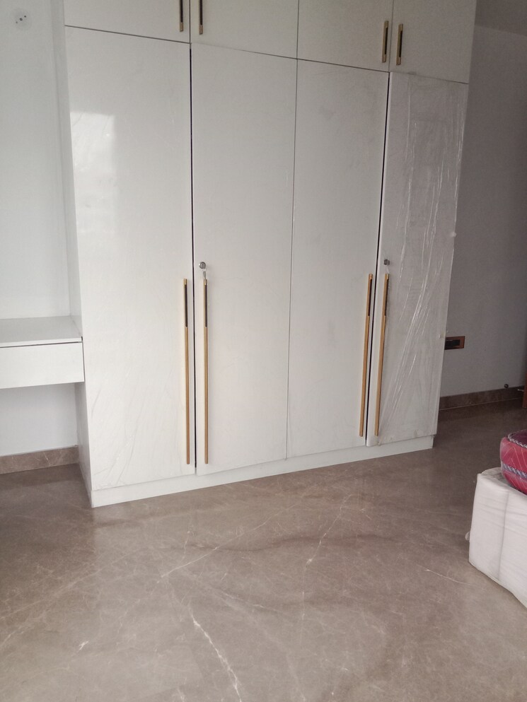 Room, bptp-amstoria-country-floor 4 Bedroom 2448 Sq.Ft. Builder Floor In Sector 102 Gurgaon 8015682