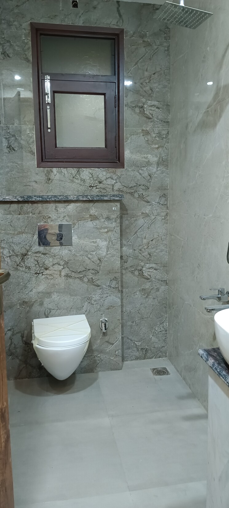 Bathroom, janakpuri 2 Bedroom 900 Sq.Ft. Builder Floor In Janakpuri Delhi 8015664