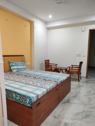 Room in  Pg at Sector 32 – for Rent