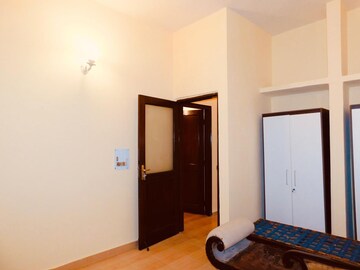 Bedroom in 2 BHK Builder Floor at Saket – for Rent