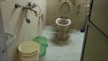 Bathroom in 2 BHK Apartment at Sion – for Rent