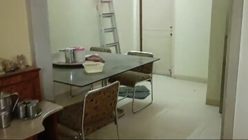 Living Room in 2 BHK Apartment at Sion – for Rent