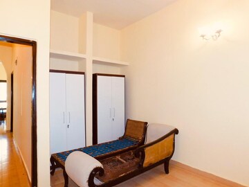 Bedroom in 3 BHK Builder Floor at Saket – for Rent