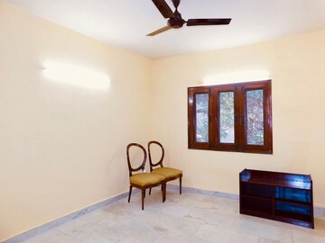 Master Bedroom in 3 BHK Builder Floor at Saket – for Rent