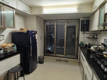 Living Room in 3 BHK Apartment at Andheri West – for Rent