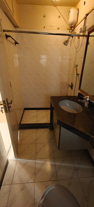 Bathroom in 2 BHK Apartment at Cuffe Parade – for Sale