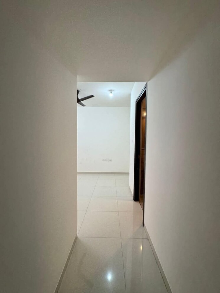 undefined, lodha-splendora 2 Bedroom 680 Sq.Ft. Apartment In Ghodbunder Road Thane 8015758