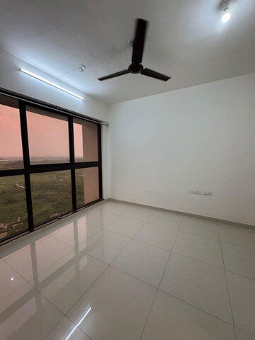 Room in 2 BHK Apartment at Lodha Splendora, Ghodbunder Road – for Sale