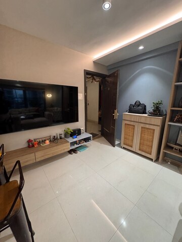 Master Bedroom in 3 BHK Apartment at Neelkanth Greens, Manpada – for Sale