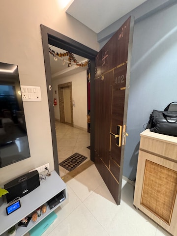 Master Bedroom in 3 BHK Apartment at Neelkanth Greens, Manpada – for Sale
