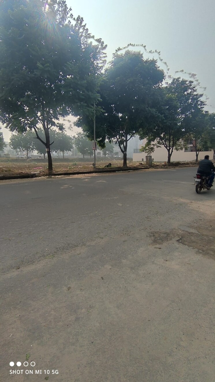 Exterior View, sector 16  350 Sq.Yd. Plot In Sector 16 Faridabad 8015784