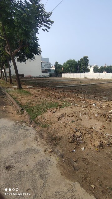Plot Area in  Plot at Sector 16 – for Sale