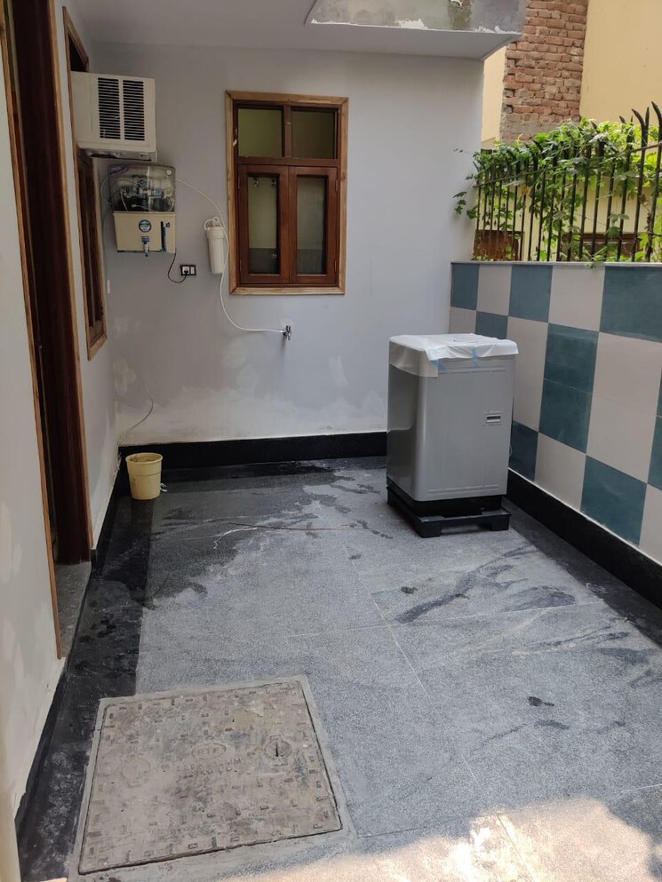 Kitchen, ansal-plaza-sector-23 1 RK 550 Sq.Ft. Builder Floor In Sector 23 Gurgaon 8015812