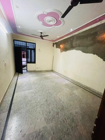 Bedroom in 2 BHK Builder Floor at Ansal Plaza Sector-23, Sector 23 – for Rent