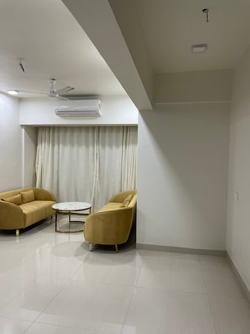 Living Room in 2 BHK Apartment at Vile Parle Mahaveer, Vile Parle West – for Rent