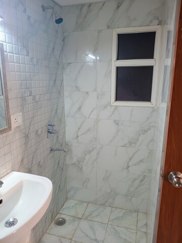 Attached Bathroom in 1 BHK Apartment at Earthcon Casa Grande II, Chi V Greater Noida – for Rent