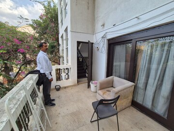 Parking in 2 BHK Apartment at Sacred Heart Town, Wanowrie – for Sale