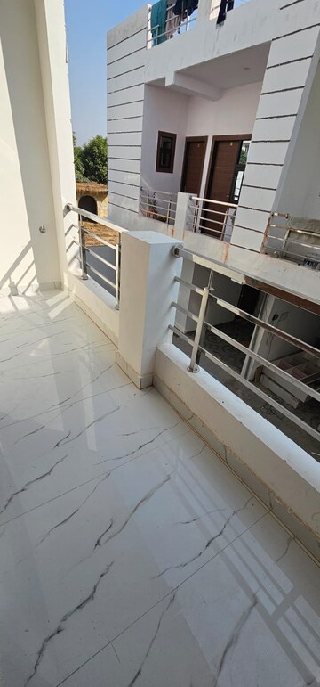 Balcony in 4 BHK Villa at Sector 10 Greater Noida – for Rent
