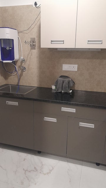 Bathroom in 2 BHK Builder Floor at Unitech South City II, Sector 50 – for Rent