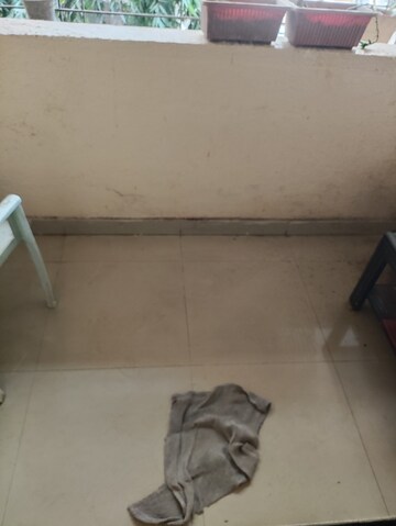 Furnished Amenities in 1 BHK Apartment at Nand Building, Seawoods – for Rent