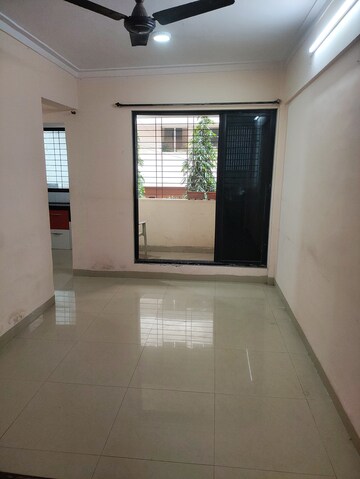 Room in 1 BHK Apartment at Nand Building, Seawoods – for Rent