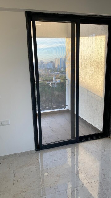 Room in 3 BHK Apartment at Rama Metro Life, Tathawade – for Rent