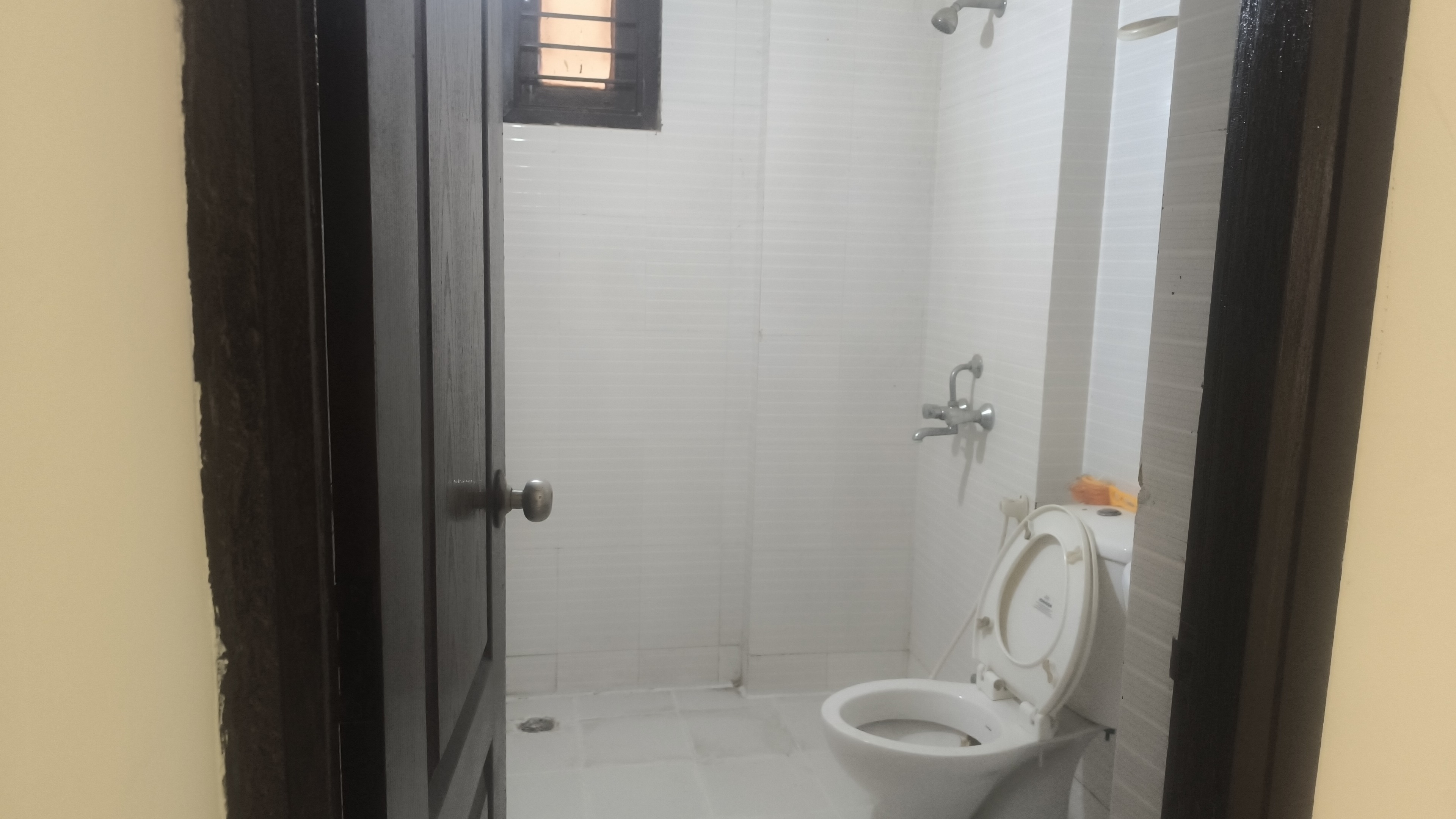 3 BHK + Servant Room 2430 Sq.Ft. Apartment in BPTP Park 81