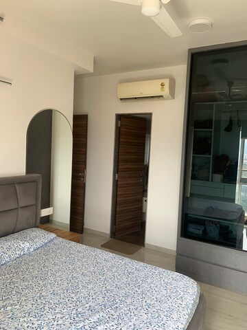 Master Bedroom in 3.5 BHK Villa at Purple Cloud 9, Nibm Annexe – for Rent