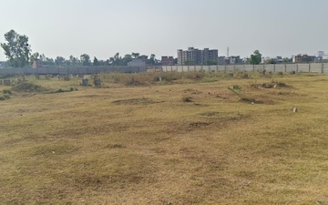Plot For Sale in Alambagh