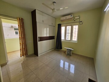 Room in 3 BHK Apartment at Mahindra Ashvita, Kukatpally – for Rent