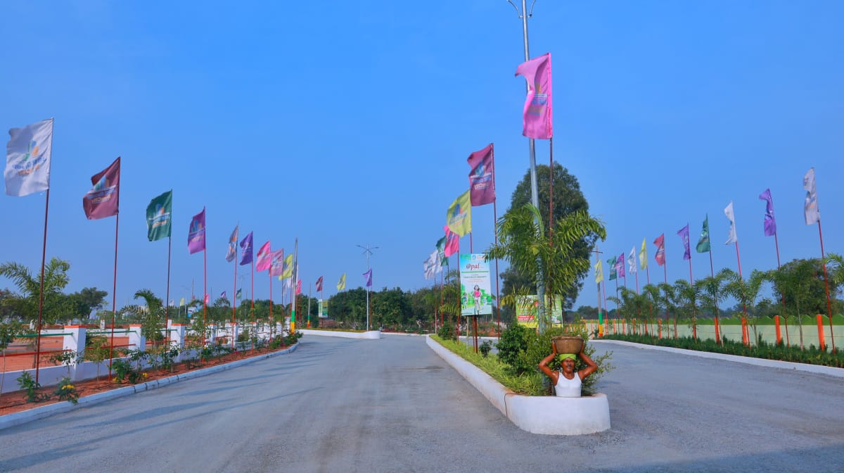 Plot For Sale in Good Property's 