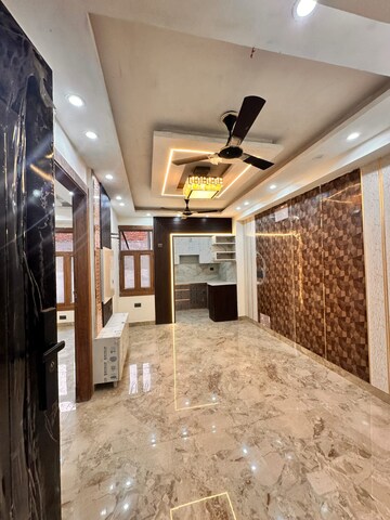 Kitchen in 2 BHK Builder Floor at Sector 72 – for Sale