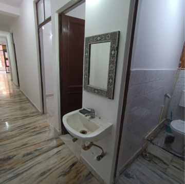 Bathroom in 2 BHK Builder Floor at Malviya Nagar – for Rent