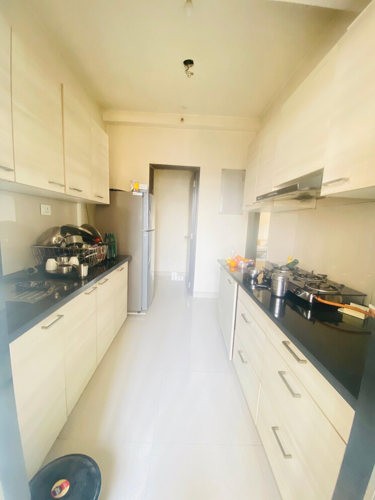 Kitchen, lodha-luxuria-priva 2 Bedroom 787 Sq.Ft. Apartment In Majiwada Thane 8016000