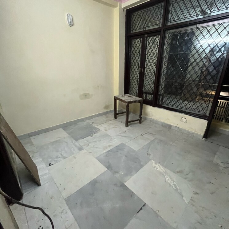 Room, panchsheel vihar 2 Bedroom 80 Sq.Yd. Builder Floor In Panchsheel Vihar Delhi 8016004