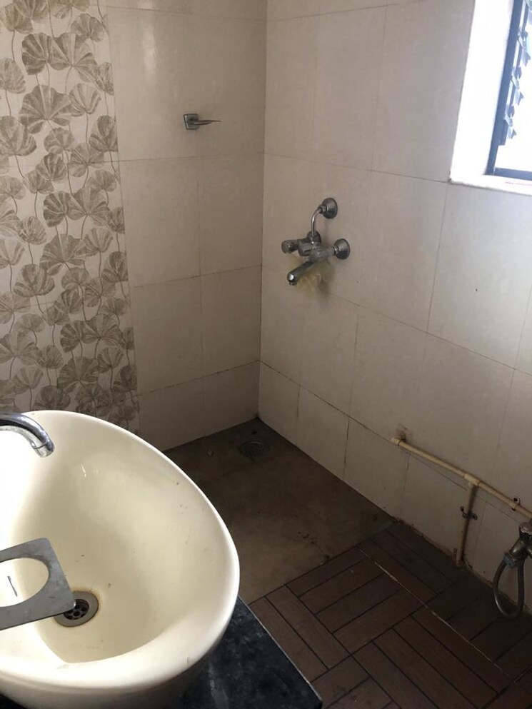 Bathroom, kushal-nivriti 2 Bedroom 917 Sq.Ft. Apartment In Shreehans Nagar Pune 8016034