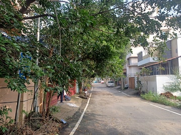 Plot For Resale in Saligramam Chennai  8016076