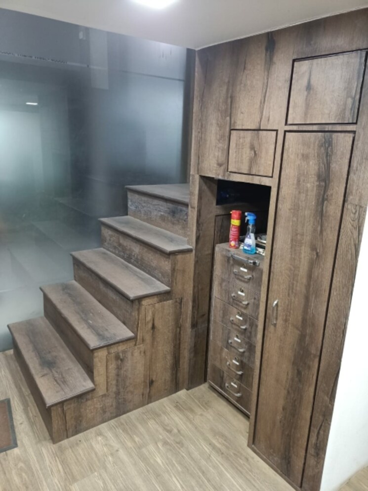 undefined, krishna-tower-kapurbawdi Commercial Office Space in IT/SEZ 300 Sq.Ft. In Kapur Bawdi Thane 8016092