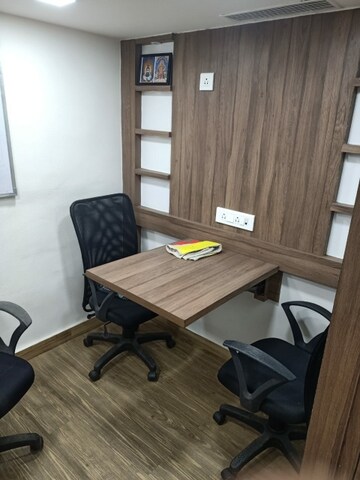 Team Area in  Office Space in IT/SEZ at Krishna Tower Kapurbawdi, Kapur Bawdi – for Sale