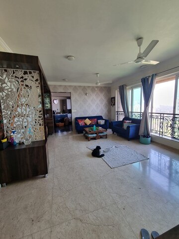 Parking in 2.5 BHK Apartment at Hiranandani Meadows, Manpada – for Rent