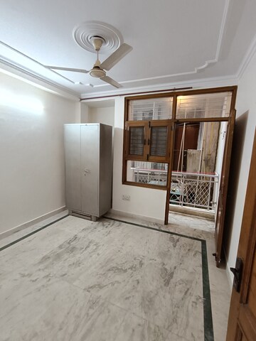 Room in 2 BHK Builder Floor at Malviya Nagar – for Rent
