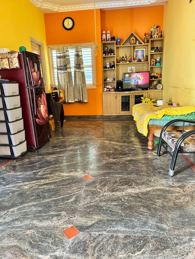  Parking, thanisandra 6 Bedroom 3800 Sq.Ft. Independent House In Thanisandra Bangalore 8016084